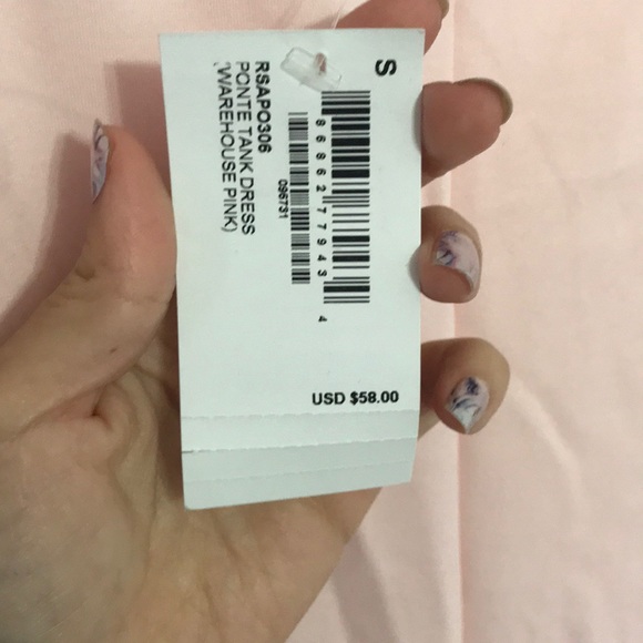 Dress - Picture 4 of 4